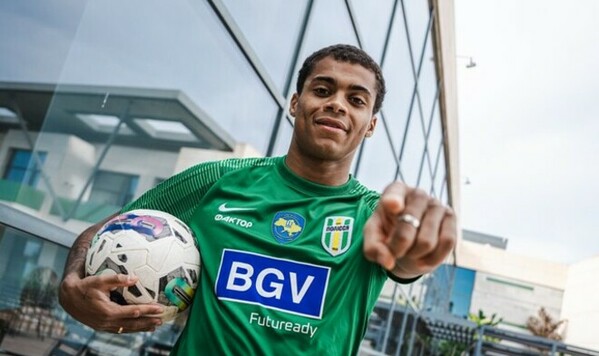 Клуб Премьер-лиги намерен усилиться форвардом полтавской Ворсклы Ворсклы, Премьер, Ндукве, Украине, Металлист