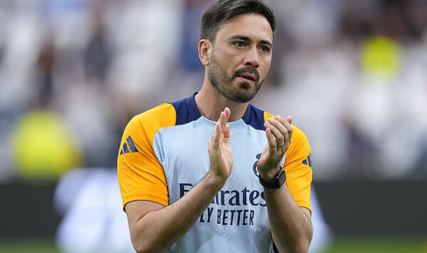 Анчелотти ведет переговоры по новому месту работы. Этот клуб играл на КЧМ Анчелотти, Давиде, Ботафого, Эвертоне, Реале