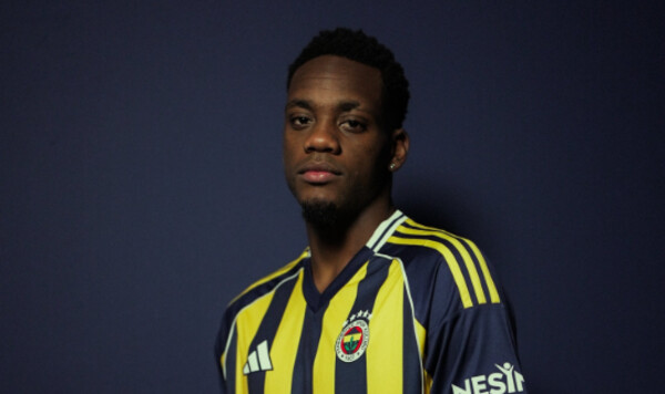 ОФИЦИАЛЬНО. Фенербахче подписал одного из самых дорогих форвардов мира Наср, Дуран, Джон, Фенербахче