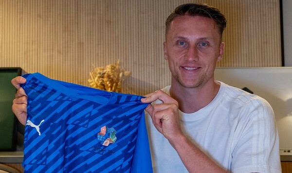 Неом, Ниццы, Саудовской, Булки, Марцин