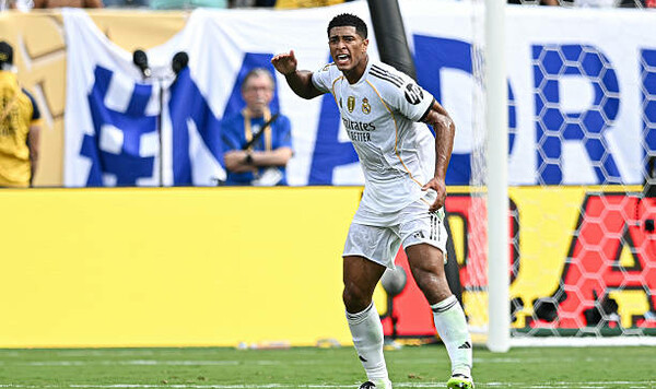 Беллингем сыграл свой 100-й матч за Реал Реал, Беллингем, Бекхэма, Стива, Дэвида