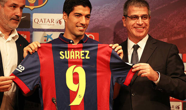 Ровно 11 лет назад Суарес официально стал игроком Барселоны Суарес, Луис, Барселоны, Атлетико