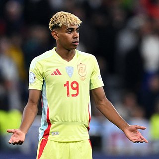 Барселоны, Испании, Ямаля