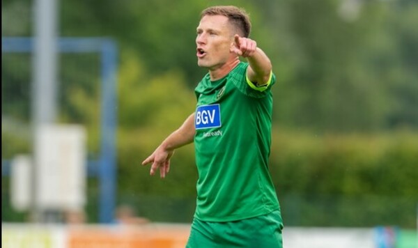 Полесье, Арис, Венгрии, Киеву, Кипра