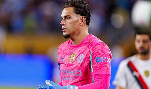 Сити, Наполи, Манчестер, Эдерсон