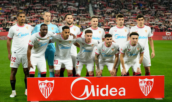 Клуб-рекордсмен Лиги Европы ныне стал самым убогим в испанской Ла Лиге Севилья, Лиги, Европы, Лиге, Хосе