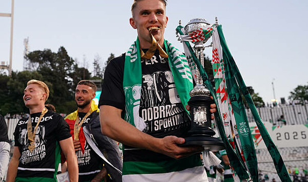 Один из лучших форвардов мира перейдет в Арсенал. Романо подтвердил Арсенал, Виктор, Дьекереш, Дьокереш, Зинченко