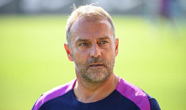 Флик, Барселоны, Дитер, Виктора, Ромеу