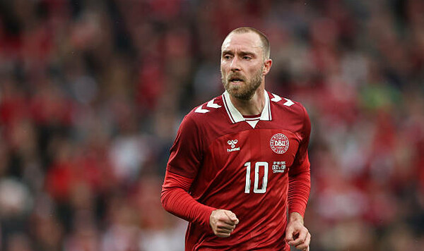 Рексем, Эриксен, Аравии, Саудовской, Бразилии