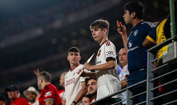 Товарищеский матч Манчестер Юнайтед собрал больше зрителей, чем финал КЧМ Резерфорде, Юнайтед, Манчестер, Боуэна