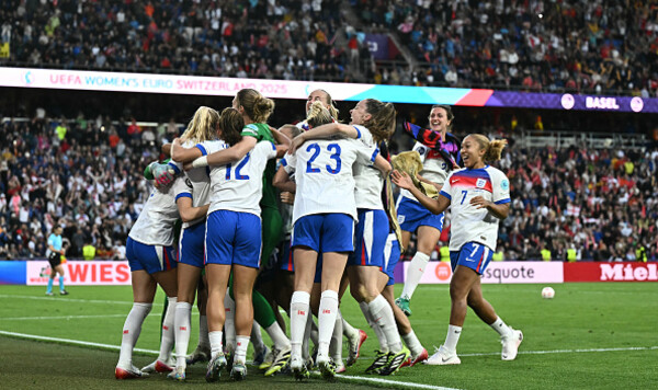 Европы, Англии