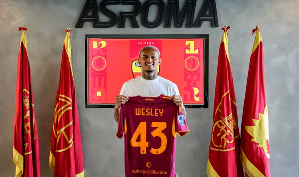 ОФИЦИАЛЬНО. У Довбика новый одноклубник. Рома подписала бразильца Франса, Фламенго, Уэсли, Бразилии