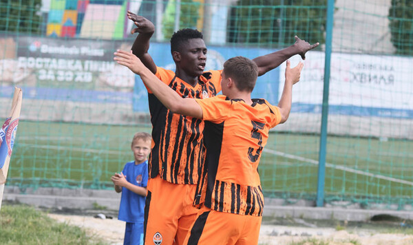 Хорватии, Шахтера, Манчестер, Загреб, Юнайтед