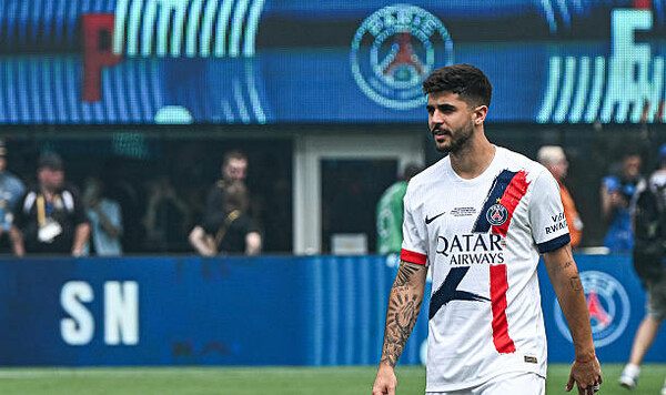 Забарного, Динамо, Франции, Галатасарае, Бералдо