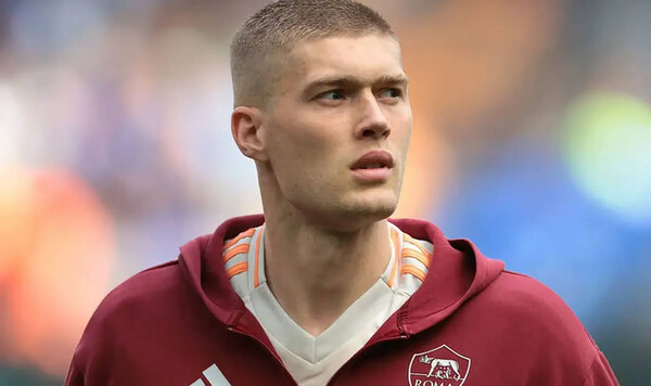 Довбик, Мадрид, Артем