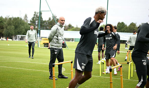 Тренер Челси: «Хочу работать с 25 игроками в команде. Больше не нужно» Челси, Мареска, Угочукву, Лесли, Мадуэке