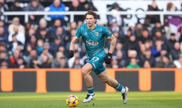 «Это нужно знать». Луис Энрике был недоволен проблемами с Забарным Забарный, Энрике, Ильи, Борнмут, Хокинс