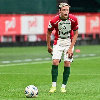 Стало известно об отказе «Локомотива» продавать «Марселю» россиянина за 15 миллионов евро Локомотив, Батраков, Марселю, Саудовской, Спортинг