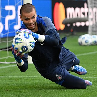 Сафонов, Шевалье, Гассама, Балтики, Доннарума