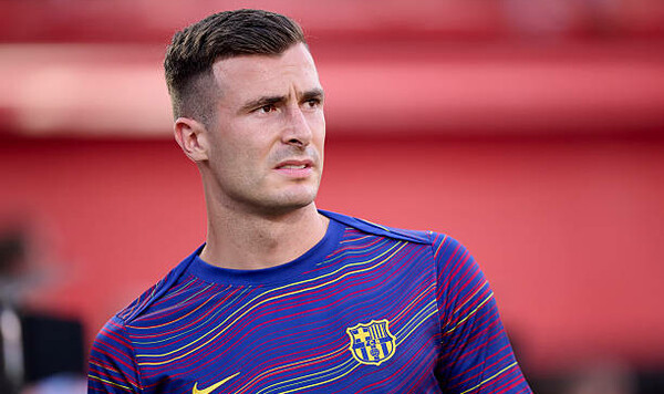 Иньяки, Пенья, Барселоны, Фликом