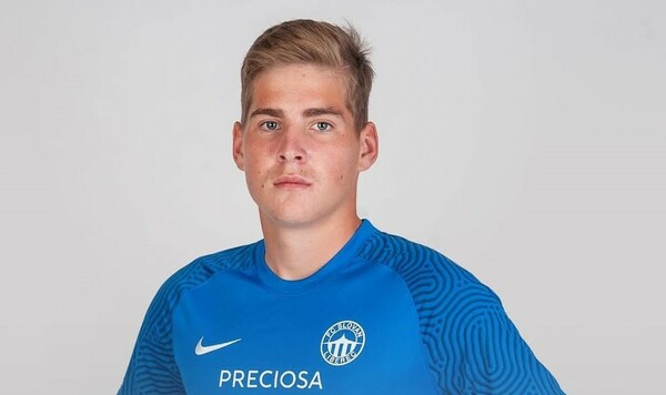 Английский клуб заплатит 800 тысяч евро за игрока сборной Украины U-21 Слован, Варфоломеев, Украины, Иван, Чехии