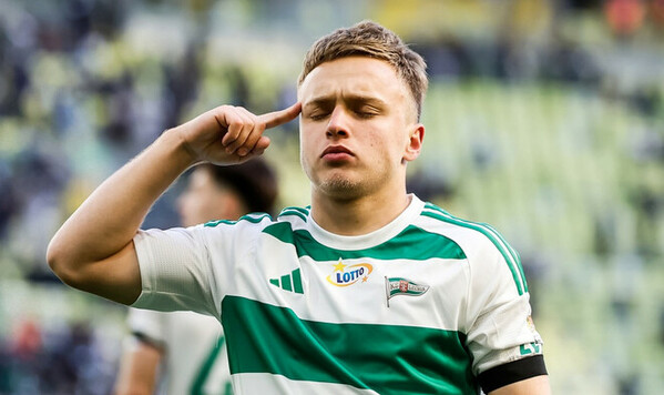 Полузащитник киевского Динамо избежал операции, но пропустит два месяца Царенко, Динамо, Карвер, Польши, Лехию