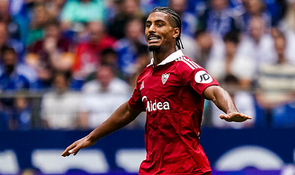 Байер, Севильи, Баде, Лоик, Бундеслиги