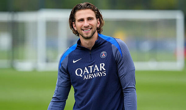 Забарный сообщил, как руководство Борнмута отреагировало на трансфер в ПСЖ Забарный, Борнмута