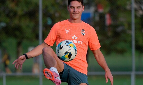 ФОТО. Шахтер провел тренировку в Женеве за два дня до игры ЛК с Серветтом Женев, Серветт, Шахтер, Лиги