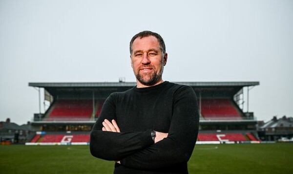 Манчестер, Гримсби, Артелл, Юнайтед, Таун