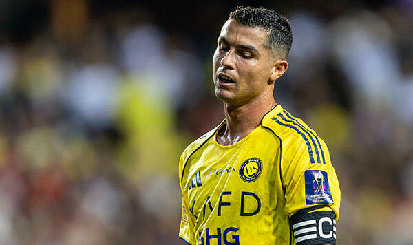 Хет-трик Жоау Феликса. Аль-Наср отгрузил 5 мячей с 940-м голом Роналду Наср, Феликс, Таавун, Роналду, Коман