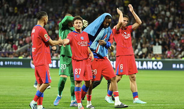 Лиги, Тулузу, Лорьян, Франции, Невеш