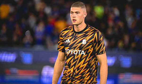 Артем, Ньюкасл, Довбика, Исаком