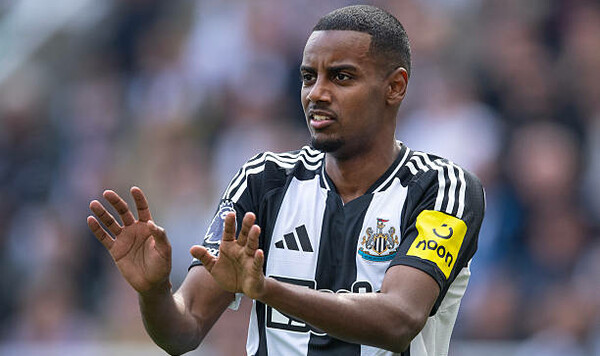 Александр, Исак, Ливерпуль