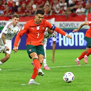 Роналду повторил рекорд по голам в отборе к ЧМ Роналду, Венгрии, Португалии, Будапеште