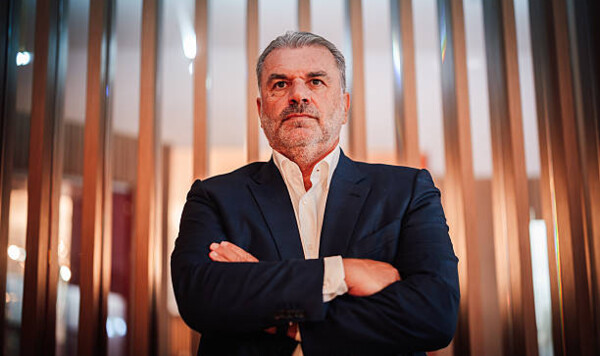 Тоттенхэм, Ноттингем, Постекоглу, Кубок