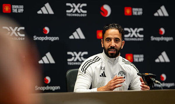 Манчестер, Гвардиоле, Юнайтед