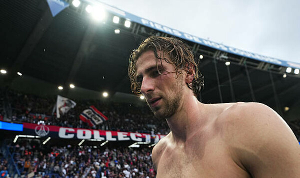 «Показал очень интересную игру». Французский журналист расхвалил Забарного Забарный, Чейдер, Twitter, Луис, Энрике