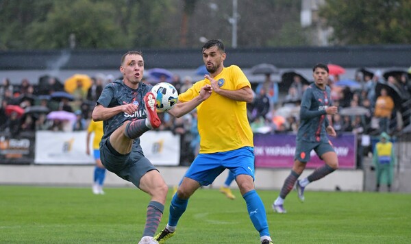 Шахтера, Третий, Ставки, Исака