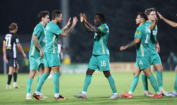 Динамо, Шола, Украины, Откровенно