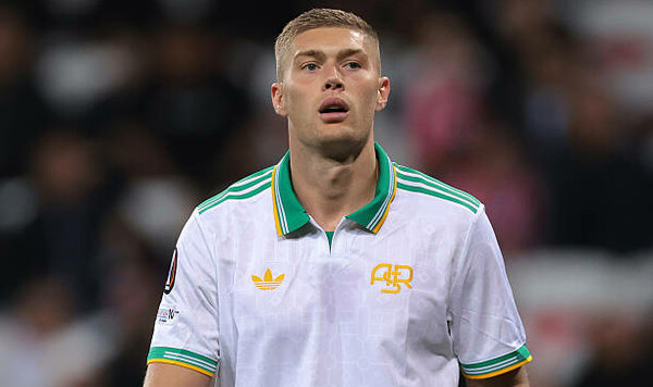 Довбик, Пьеро, Гасперини, Джан, Артем