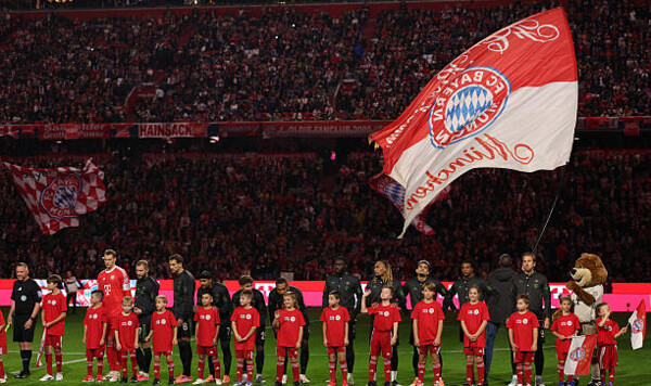 Реал, Ливерпуля, Наполи, Серия, Бавария