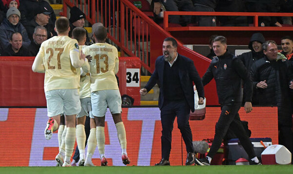 Педриньо, Азеведо, Карлссон, Девлин, Абердин