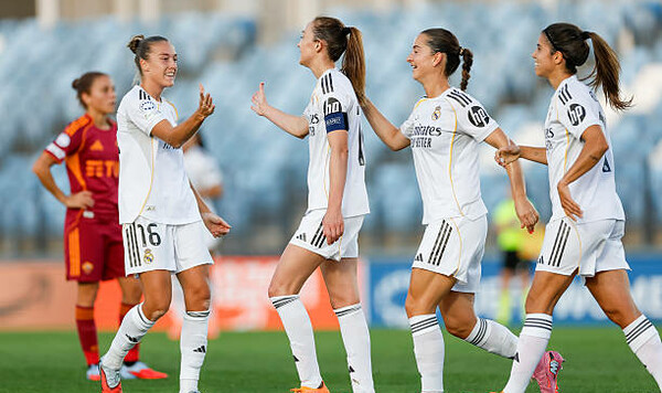 Роме, Вольфсбургом, Лиги, Лиге