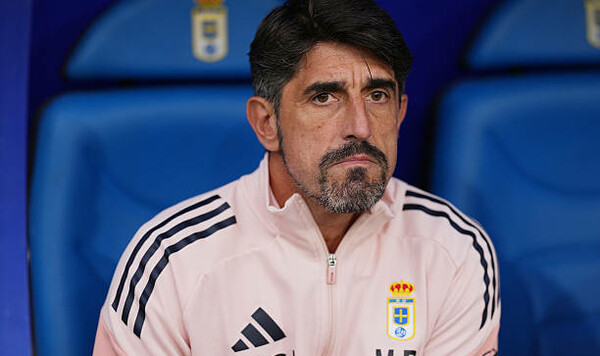 Лиги, Овьедо, Пауновича, Сегунды