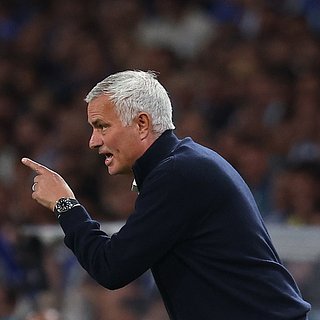 Мхитарян рассказал об обмене оскорблениями с Моуринью Мхитарян, Моуринью, Интер