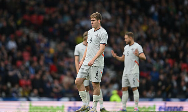 Игрок сборной Исландии: «Я не уверен, что это соответствовало ходу игры» Исландии, Украины, Микаэль, Йоуганессон, Исак