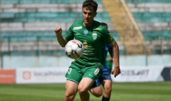 Карпат, Неудачное, Артур