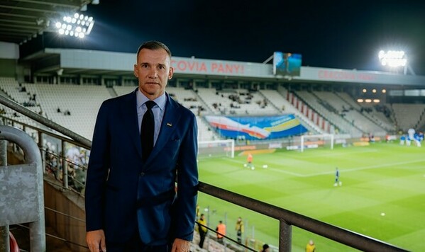 Малиновский, Исландии, Шевченко, Руслана, Сергея