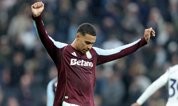 Эмери, Вилла, Астон